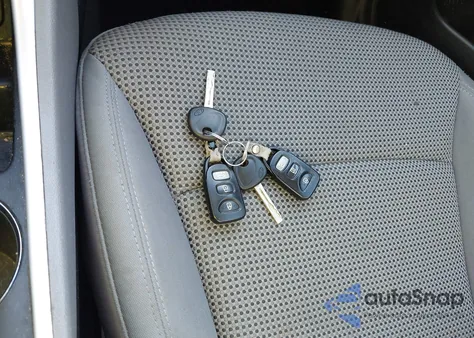 2013 Hyundai Sonata Gls z USA, uszkodzony, nr VIN 5NPEB4AC2DH508317